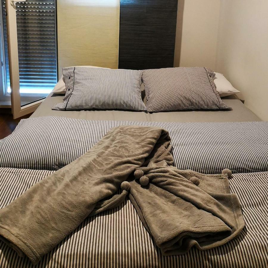 Apartman Bilja 3* Загреб Екстериор снимка